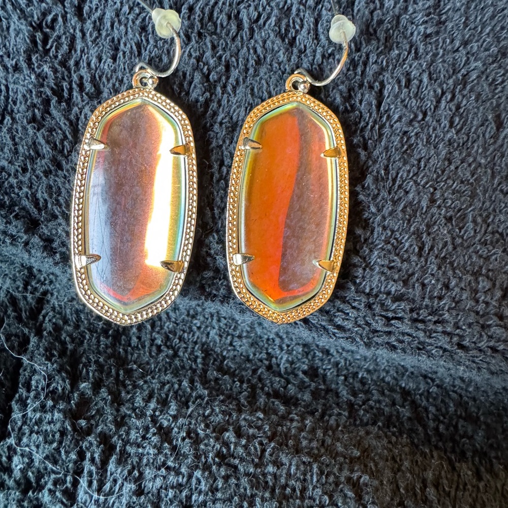 Kendra Scott Elle Dichroic earrings with gold